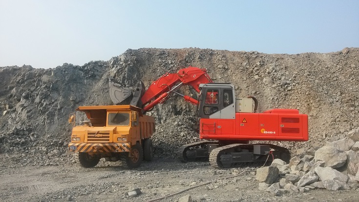 1486696607889122.jpg 电动型挖掘机.jpg