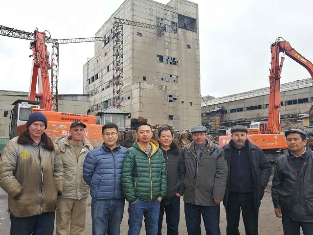 1488523293835849.jpg 抓钢机.jpg