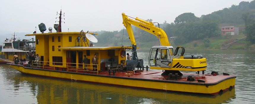 船用挖掘机.jpg