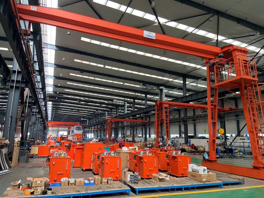 生产车间工作现场.jpg 生产车间工作现场.jpg