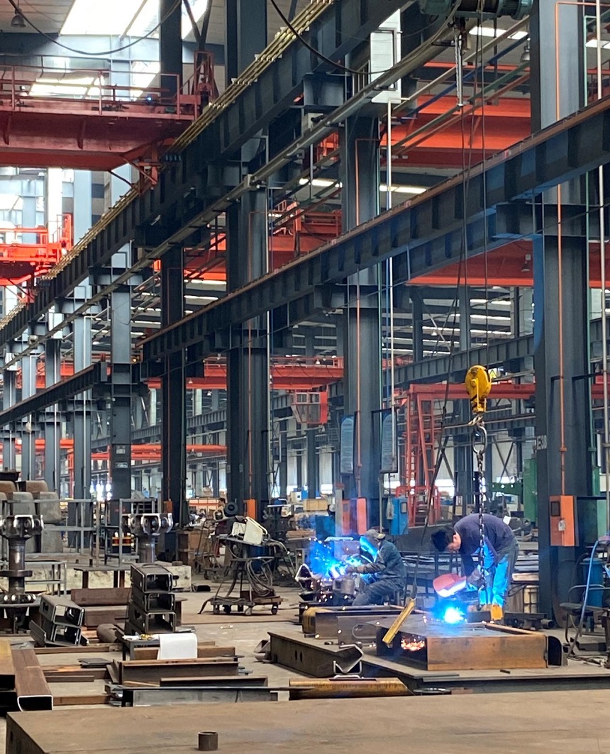 生产车间工作现场.jpg 生产车间工作现场.jpg