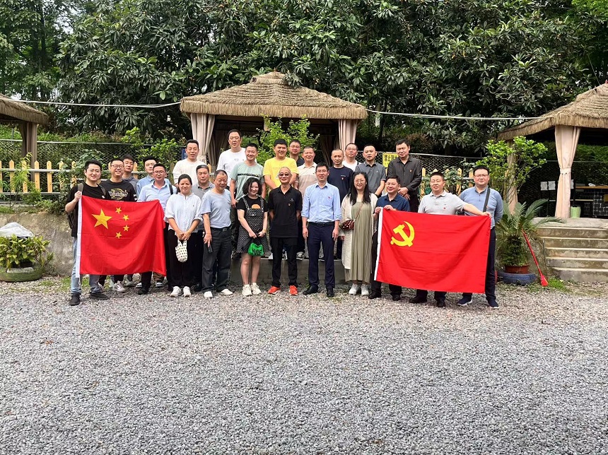 邦立重机.jpg